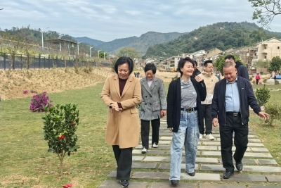 曾碧玉到大埔县茶阳镇调研定点联系“百千万工程”及重点项目工作