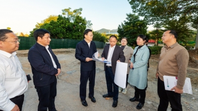 马正勇到梅江区下访接访群众：千方百计为群众办实事解难题