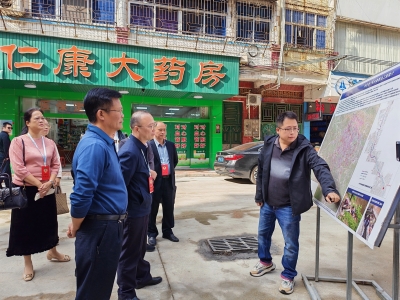 兴宁市政协专题视察十件民生实事推进情况