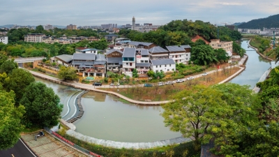 昔日“龙须沟” 今日“云水谣”！梅江区周溪村多措并举擦亮环境“面子”夯实产业“里子”