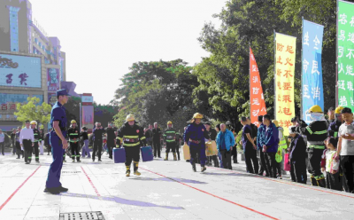 兴宁市举办2025年度“119”消防宣传月启动仪式暨第八届微型消防站运动会活动