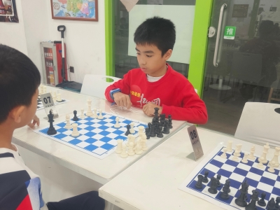 棒棒哒！梅州小棋手朱锦勋斩获国际赛事定级组季军