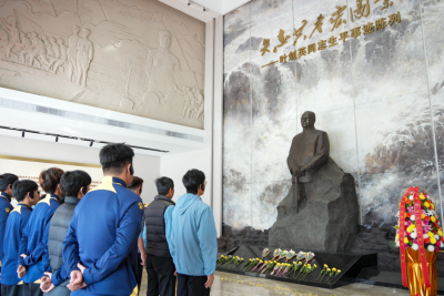 赓续红色血脉，赋能足球振兴！梅州强民足球俱乐部开展红色主题教育活动