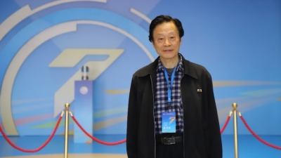 省政府省情专家库专家、客家文化学者杨宏海：为文化手信点赞