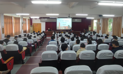 AI赋能公文写作！广州体育学院梁勇锋为梅县区文字工作者传经送宝