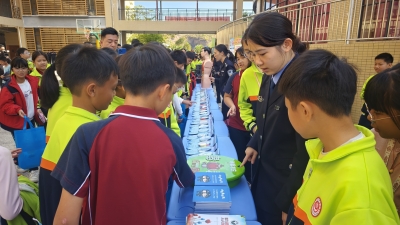 这堂交通安全“必修课”，生动深刻！