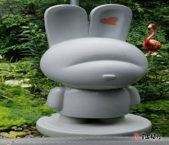 黄婉芳 | 沉溺手机的 “无声之家”