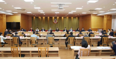 杨朝晖主持召开全市各县（市、区）政协工作座谈会：谋深谋实履职方向  聚智聚力推动工作