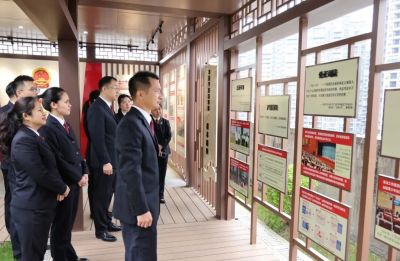沉浸式、场景化！梅江区检察院组织干警前往习近平法治思想宣传教育基地参观学习