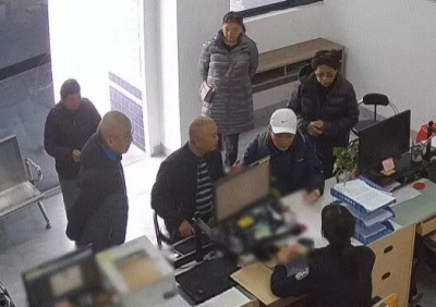 “四十多年了，可算是见到亲人了！”梅江公安助力海外侨胞圆梦寻亲