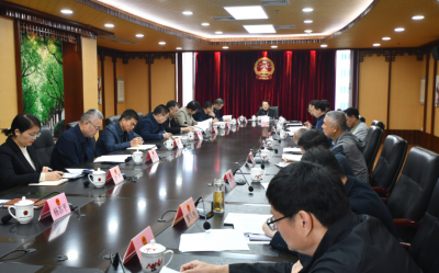 梅州市人大常委会党组召开理论学习中心组专题学习会