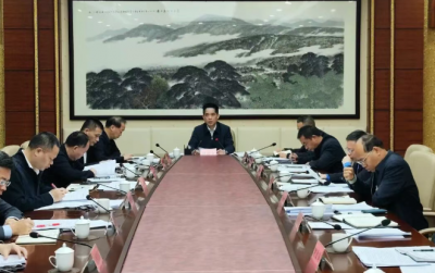 兴宁市召开1至11月经济形势分析会