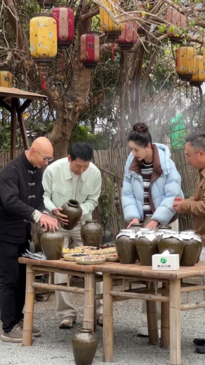 梅州V视丨《三餐四季》走进梅州！戴军学做羊肉炙酒即兴高歌，张舒越直呼好香