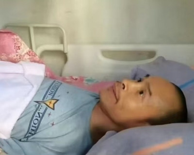 中国副刊报道《60元稿费背后：他用眼神“凿开”命运的坚冰》