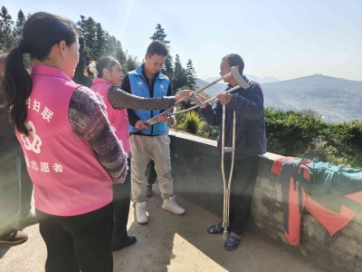 周二上门听民意！兴宁市罗岗镇 101 个“微心愿”温暖落地