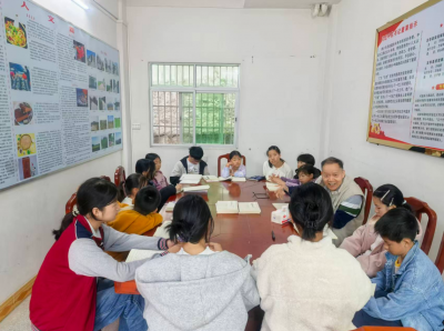 过年好事、乐事怎么写？旅深作家万福友回乡面对面作辅导