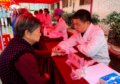 梅州市创建全国文明城市系列活动走进梅县区程江社区