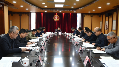 梅州市人大常委会召开党组会议：紧扣中心履职尽责 更好服务发展大局