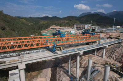 汕梅高速改扩建项目全力以“复”争春提速