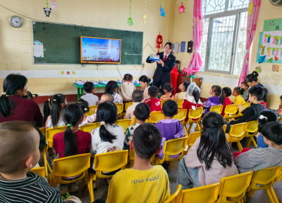 平远县法院开展“把爱带回家·暖心护航伴成长”寒假儿童关爱服务活动