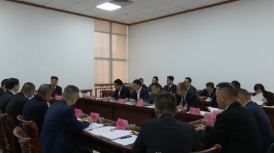 政协委员分组讨论《兴宁市政协常委会工作报告》和《兴宁市政协提案工作报告》