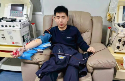热血暖寒冬 警心护民生！梅县公安民警紧急献血救助事故重伤员