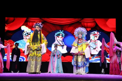 汉剧显芳华 两地情谊长！“共传汉剧薪火”交流演出活动在马来西亚举行