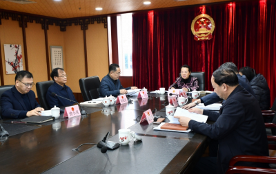 梅州市人大常委会党组召开2025年度民主生活会