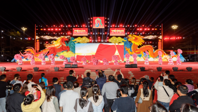 “民星”上阵　“好戏”连台！“群星贺岁·百姓同乐”舞台秀群众文艺展演活动火热进行  ​