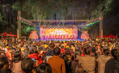 春到南福 “柚”香梅州！“粤美村晚·迎新春”文艺演出在梅县区雁洋镇南福村举行  ​