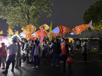五华下坝迎灯盛会精彩纷呈