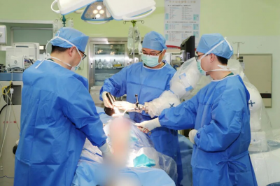 智能机器人助力，关节置换手术进入“毫米级”精准时代！