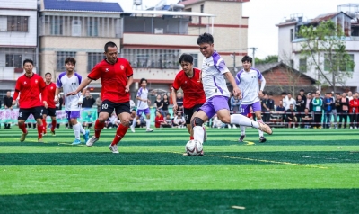 “兴超”足球联赛元宵决战！谁将问鼎冠军？