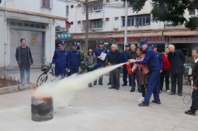 兴宁市举办2026年学雷锋全民志愿服务行动月“应急有我·安全同行”主题活动