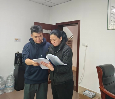 征兵“活字典”，暖心“兵妈妈”！她，是大埔县人武部职工蓝斯容