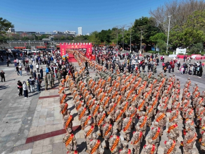 高清大图来袭！定格梅州新兵精彩瞬间→