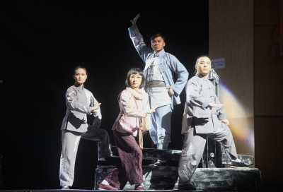 “南国牡丹杯”青少年观看广东汉剧有感征文作品选刊