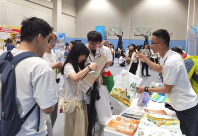 “职”等你来！梅州市引才宣传推介活动走进广州  