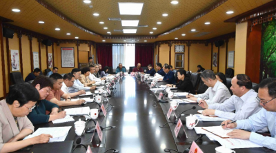 市人大常委会召开各县（市、区）人大常委会主要负责同志座谈会：凝心聚力助推“十五五”开好局起好步