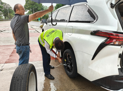 “双向奔赴”的守护，为梅河高速写下了最动人的注脚...