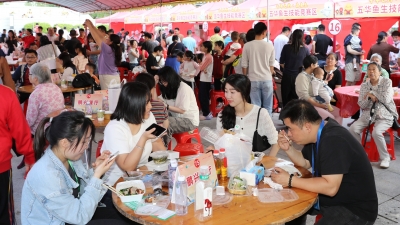 人气十足，带动消费增收超千万元！粤超梅州队首战强力拉动文旅消费