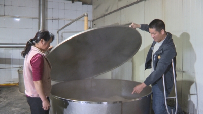 肖泰清荣获“广东省自强模范”称号：身残志坚酿酒香 暖心反哺绘华章