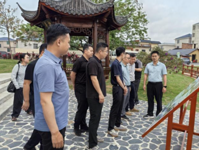 梅江区长沙镇赴平远县“标杆镇”“标杆村”学习调研