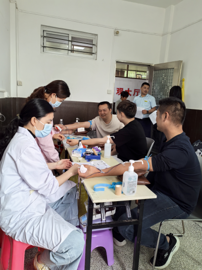 践行初心显担当  无偿献血暖人心丨丰顺县埔寨镇人大代表积极参与无偿献血活动