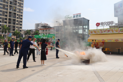 筑牢安全防火墙！兴宁开展大型商业综合体消防应急演练