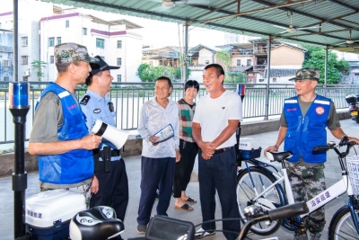 扎根基层三十载  初心如磐护民安！梅江区社区民警廖家伟的为民故事