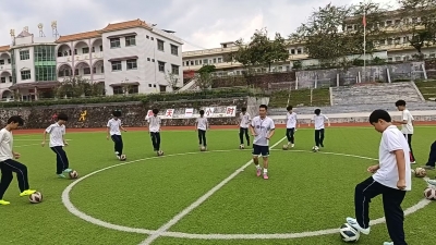 照片墙丨足球少年  