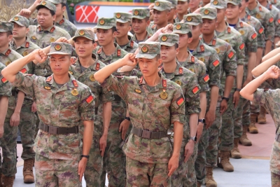 全员列阵！梅州市举行2026年市直属民兵应急营集合点验大会