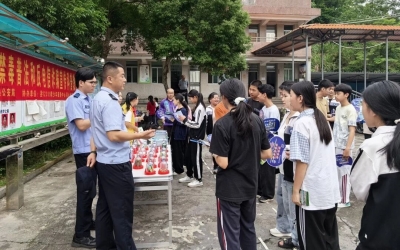 守住青春“钱袋子” 筑牢禁毒“防火墙”！蕉岭县多部门走进校园开展安全教育课