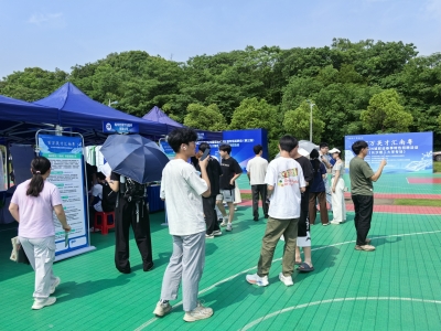 梅州市、梅江区赴湖南省联合开展“百万英才汇南粤”N城联动春季招聘活动